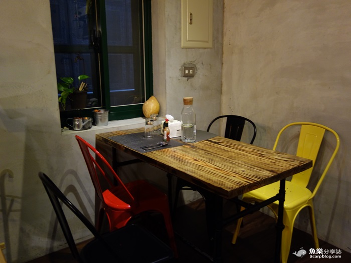 【基隆美食】第34夜 Night 34th. 義大利麵 燉飯 咖哩 音樂餐廳 【基隆美食】第34夜 Night 34th. 義大利麵 燉飯 咖哩 音樂餐廳