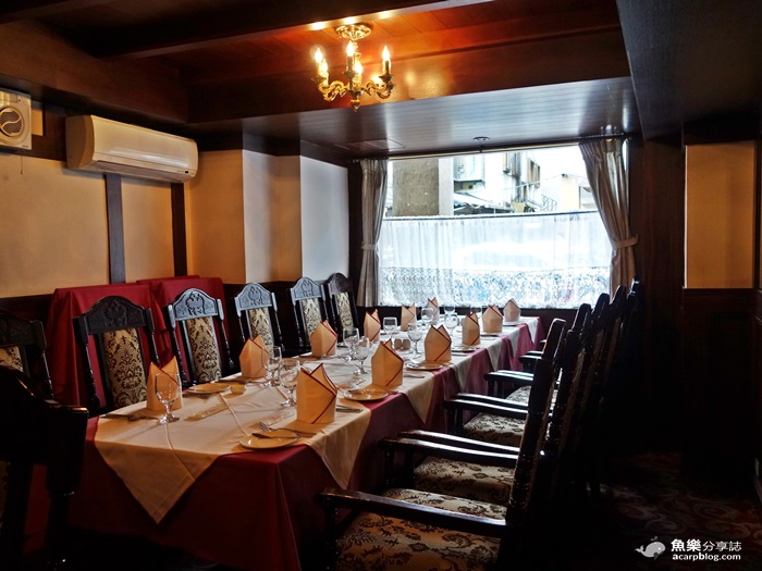 【台北大安】紅屋牛排 忠孝店 東區美食 【台北大安】紅屋牛排 忠孝店 東區美食
