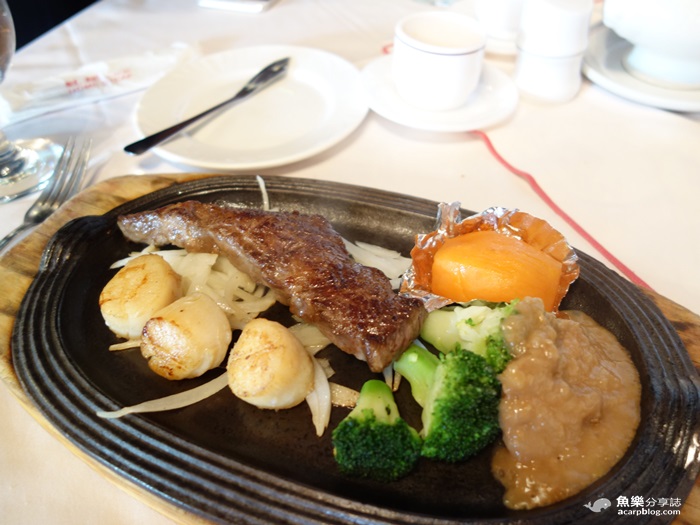 【台北大安】紅屋牛排 忠孝店 東區美食 【台北大安】紅屋牛排 忠孝店 東區美食