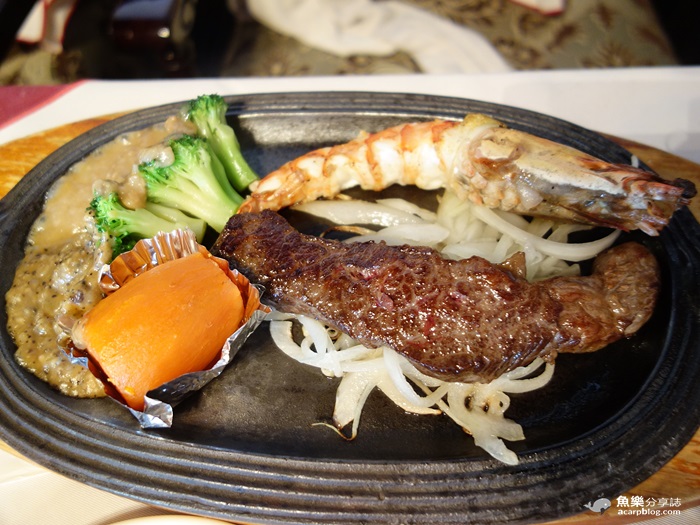 【台北大安】紅屋牛排 忠孝店 東區美食 【台北大安】紅屋牛排 忠孝店 東區美食