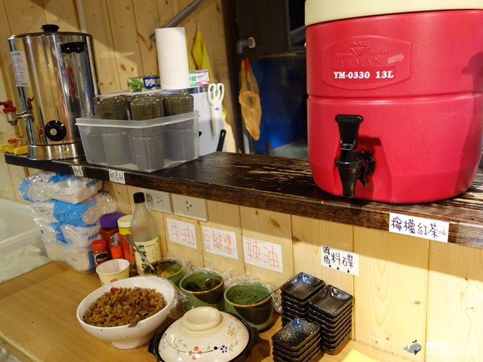 【台北士林】胃太小私房菜-平價餐點 飲料甜點吃到飽 捷運芝山站美食 【台北士林】胃太小私房菜-平價餐點 飲料甜點吃到飽 捷運芝山站美食