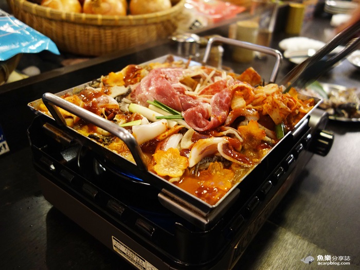 【台北中山】狸爐端燒 日式料理 八條通道地居酒屋.日韓風平盆鍋 【台北中山】狸爐端燒 日式料理 八條通道地居酒屋.日韓風平盆鍋