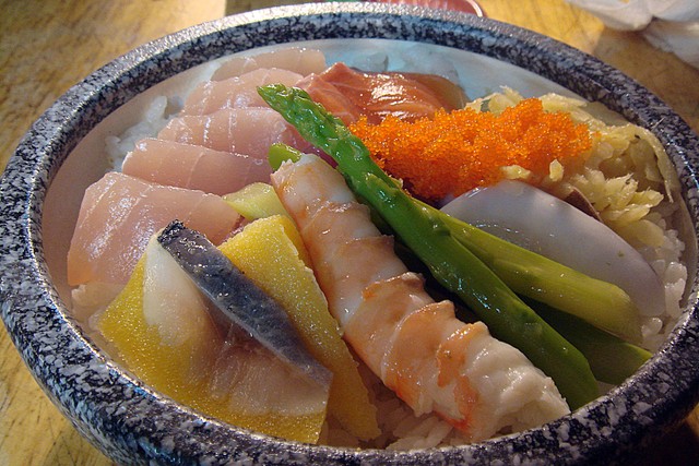 超便宜生魚片蓋飯~巧味亭 @魚樂分享誌