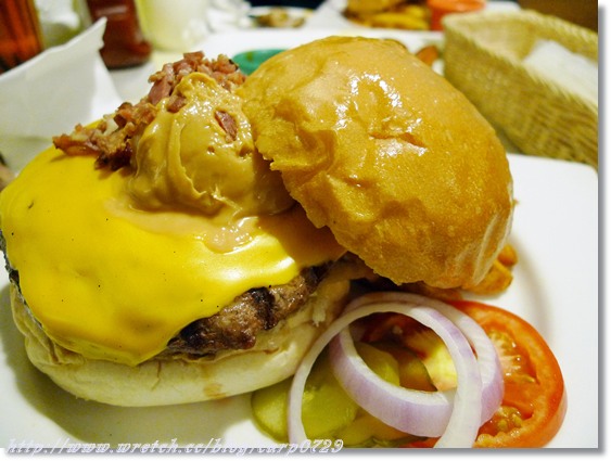 發福廚房(Bravo Burger) @魚樂分享誌