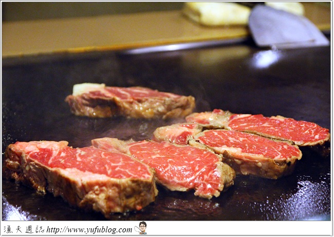 【台北中山】帝國牛排館 SONOMA GRILL – 歡慶週年紐約客鐵板牛排無限吃到飽 @魚樂分享誌
