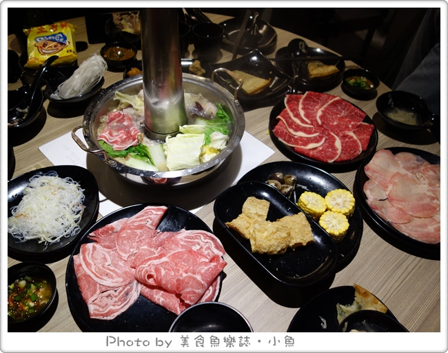 【台北內湖】新勵進酸菜白肉鍋吃到飽(連進酸菜白肉鍋) @魚樂分享誌