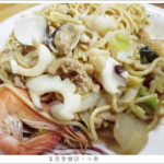 即時熱門文章：【新北板橋】裕民街無名炒飯海鮮麵/夜市必吃美食