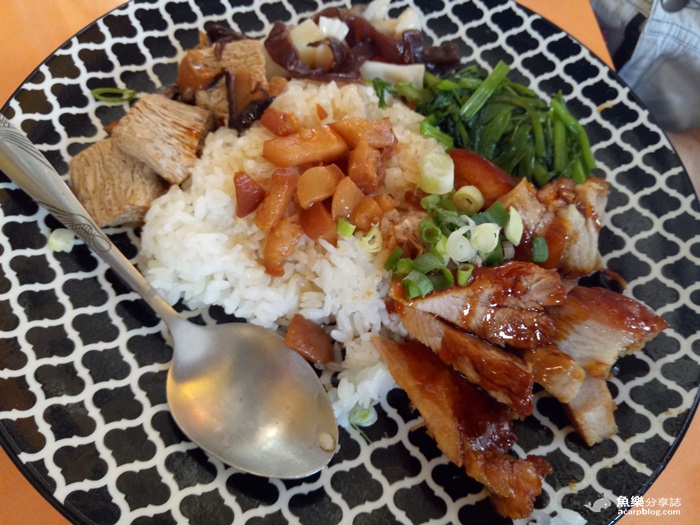 【新北三重】光興街腿庫飯/豬腳飯/三重美食小吃