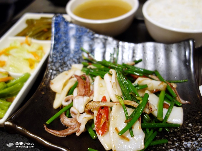 【台北士林】胃太小私房菜-平價餐點 飲料甜點吃到飽 捷運芝山站美食 @魚樂分享誌
