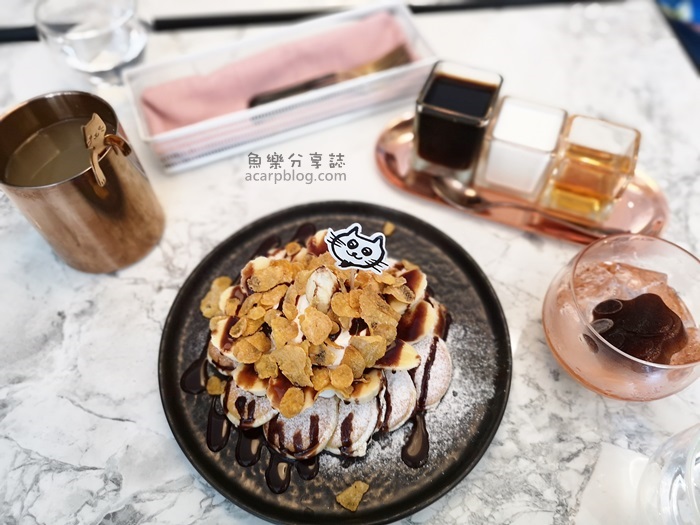 外帶一隻貓
