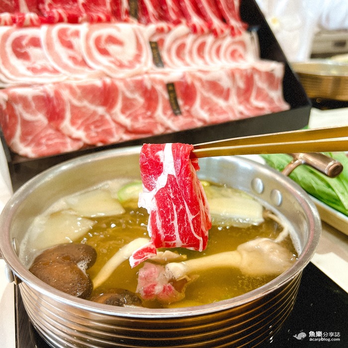 嗑肉石鍋